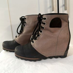 Sorel wedge size 6.5.